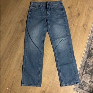 Like New! Long Length AE Jeans
